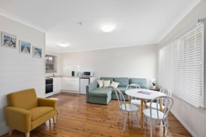Carousel Apartment 5, Central Coast